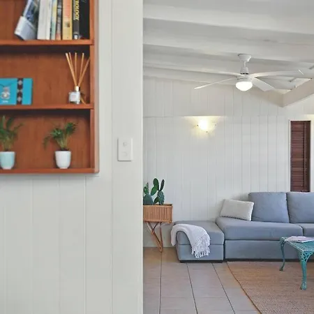 300M To Beach*Pets Allowed*Boho Beach Shack Maroochydore Exterior photo